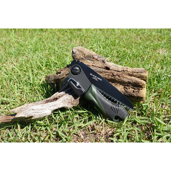 Saboten Black Jaws Pocket Sized Folding Pruning Saw 130mm
