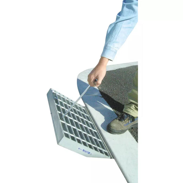 Saboten Handy Manhole Cover Hook Puller & Drain Grate Lifter 340mm