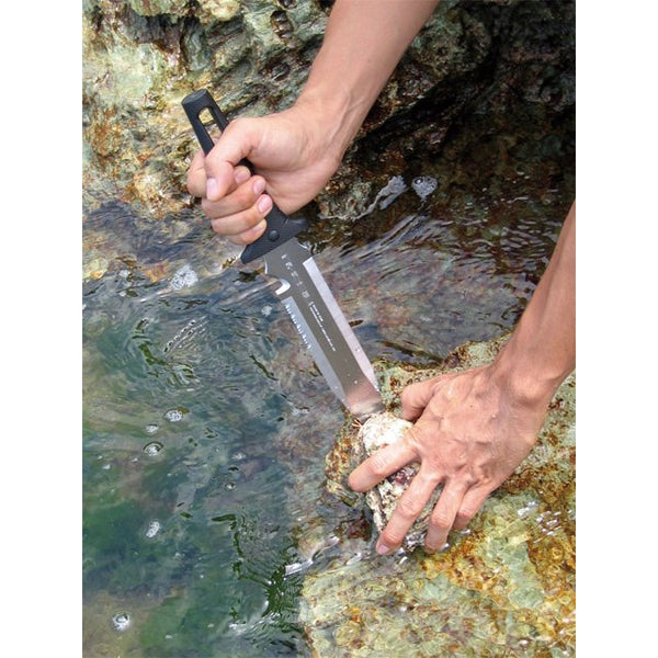 Tomita Nisaku Hardened Steel Fishing & Shellfish Knife 110mm