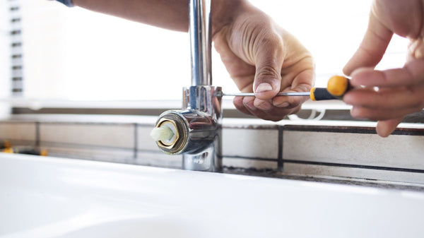 How to Fix a Leaky Faucet: Step-by-Step Guide for Common Faucet Types