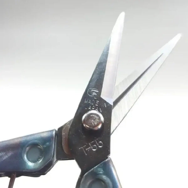Chikamasa Pruning Shears (Japanese Hand Pruners) T-550S