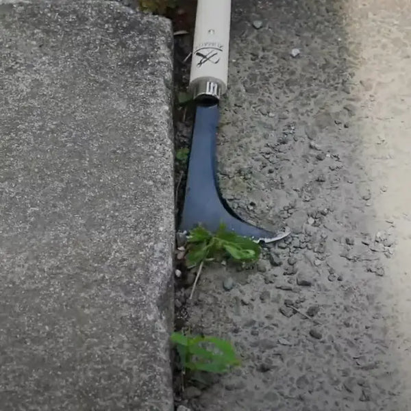 Kumagai Edging Tool For Weeding Between Pavers 31.5cm