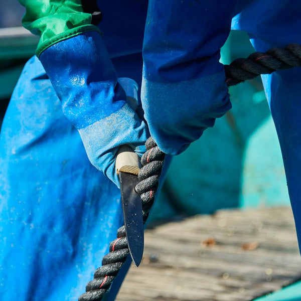 Kumagai Floating Multipurpose Fishing Knife With Sheath 27cm